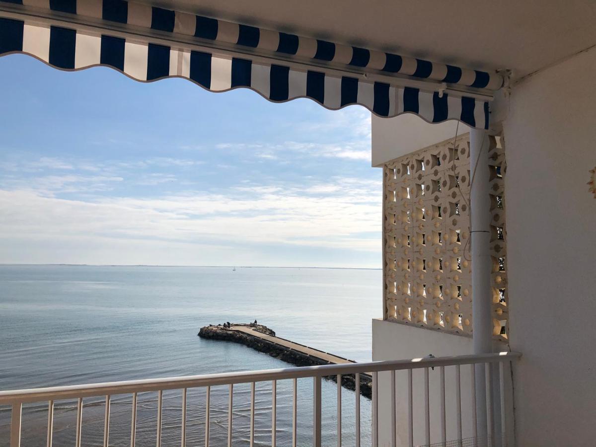 Apartamento En Primera Linea De Mar Sant Carlos de la Ràpita Exterior foto
